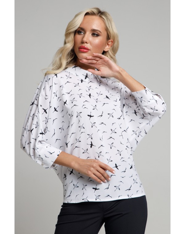 Блуза прямого силуэта с рукавами летучая мышь. 0030-01-27-48-26